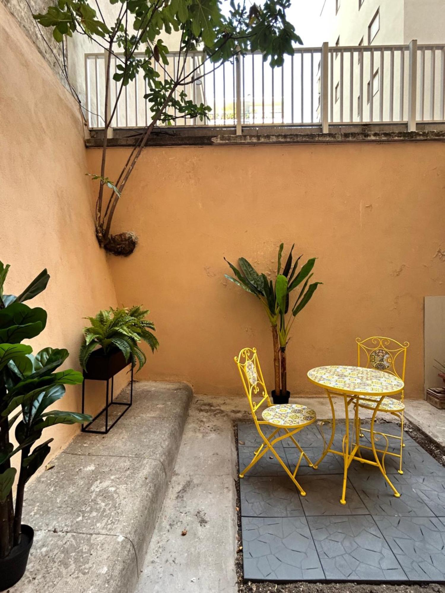 Апартаменти Casa Domus Mea - Garden Addicted Рим Екстер'єр фото